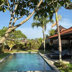  Villa Rumah Dadong Indonesia